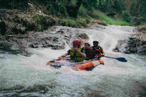 Rafting Ciater Subang | EO Prabu Outbound